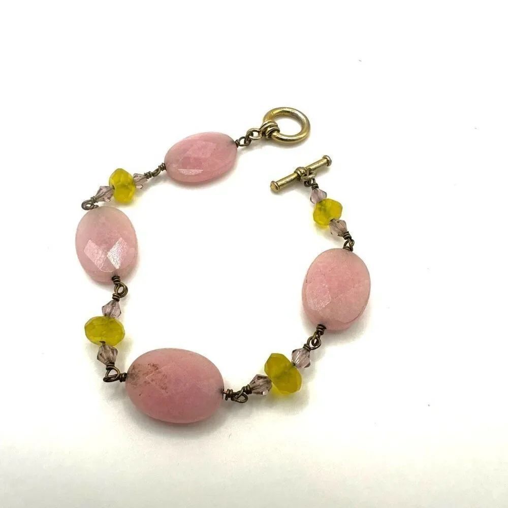 Rose Quartz and green beaded bracelet